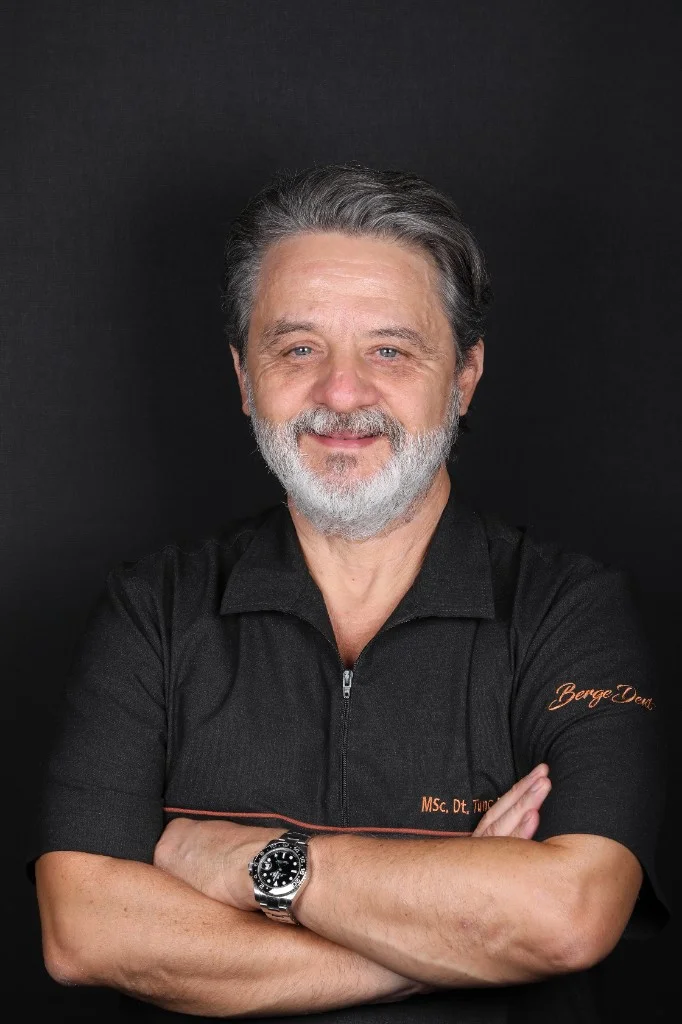 MSc. Dt. Tunç Berge – dental surgeon